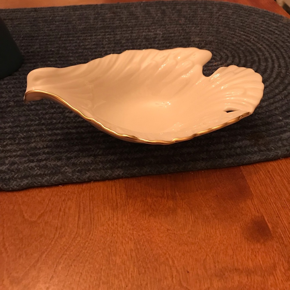 Lenox Dove Dish